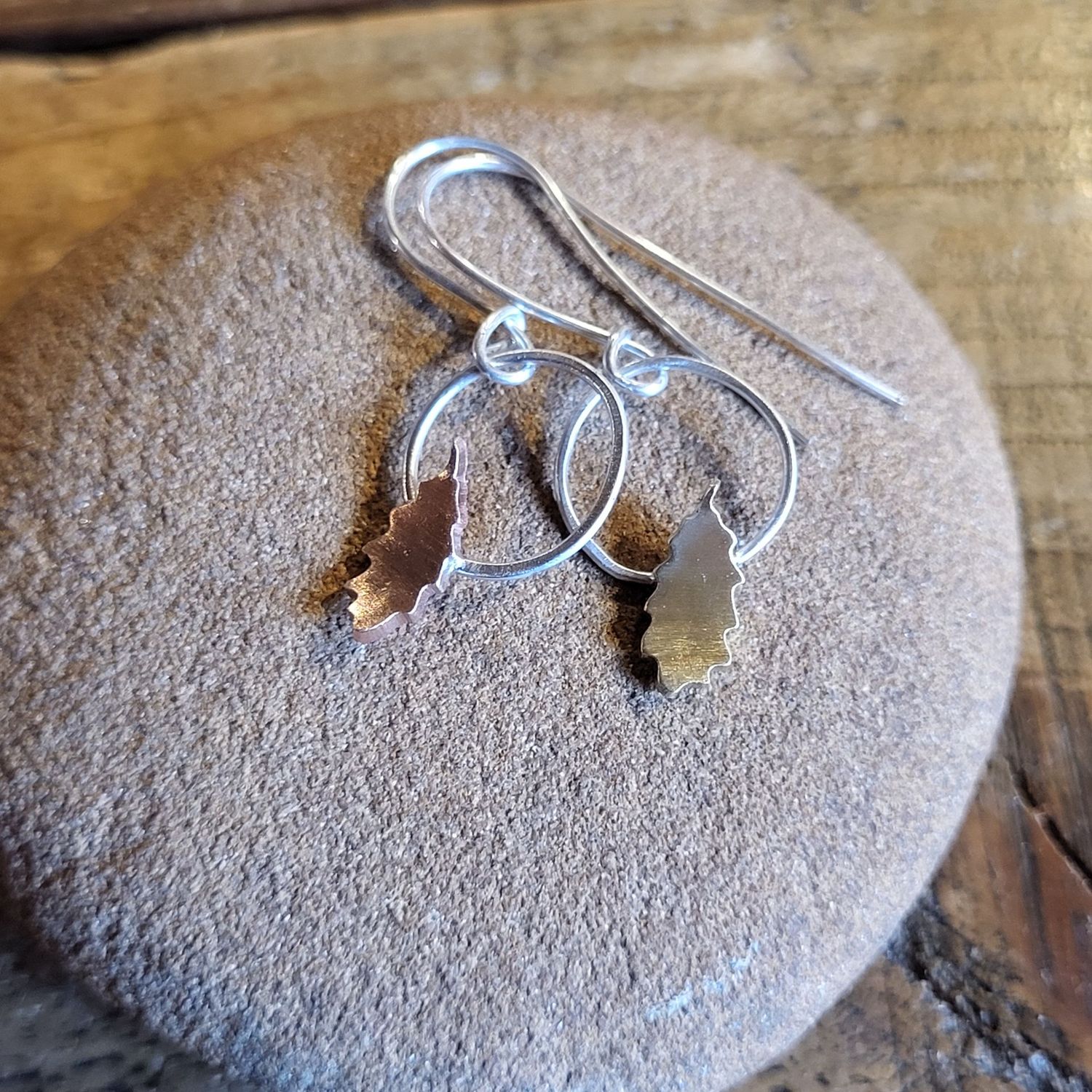 3375 Autumn Oak Leaf earrings