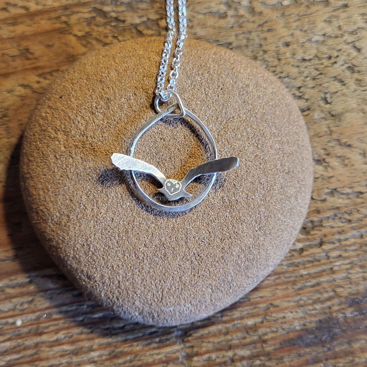 N1977 Quartering Barn Owl pendant N1977 Quartering Barn Owl pendant
