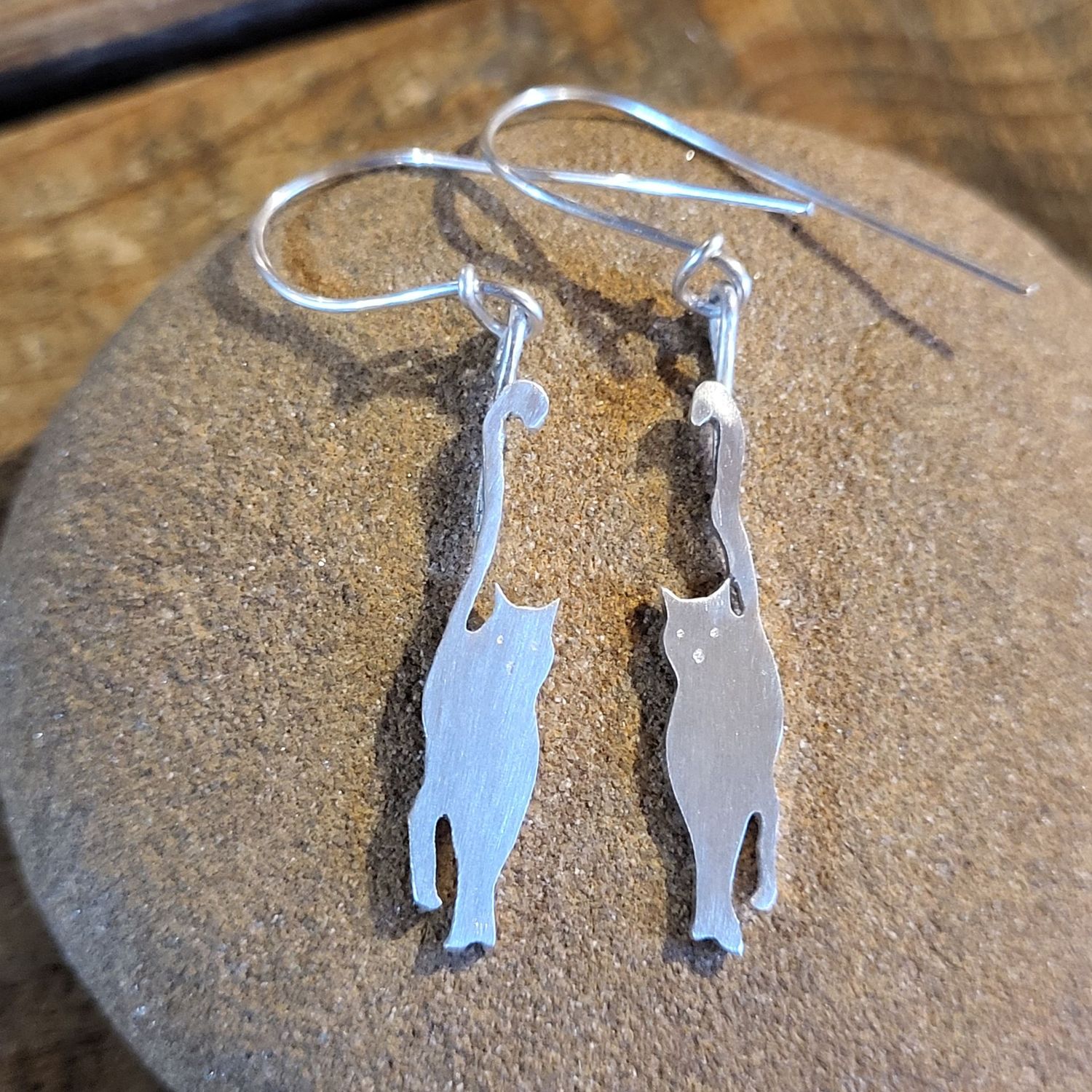 3388 Large Catwalk earrings