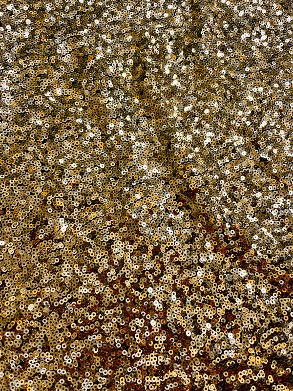 RETAL DE LENTEJUELAS DORADAS NO ELÁSTICO   170X140