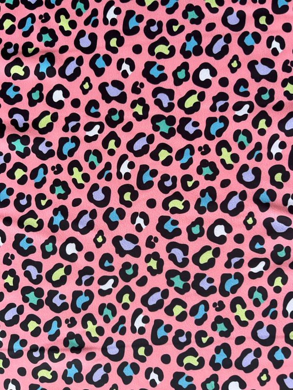 LEO ROSA ESTAMPADO LYCRA