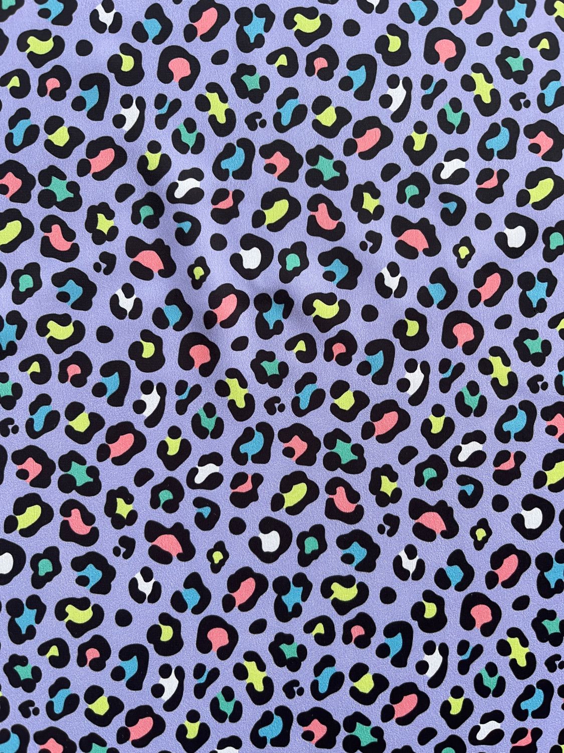 LEO LILA ESTAMPADO LYCRA