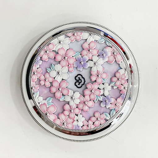 THE HISTORY OF WHOO Gongjinhyang Seol Radian White Moisture Cushion Foundation