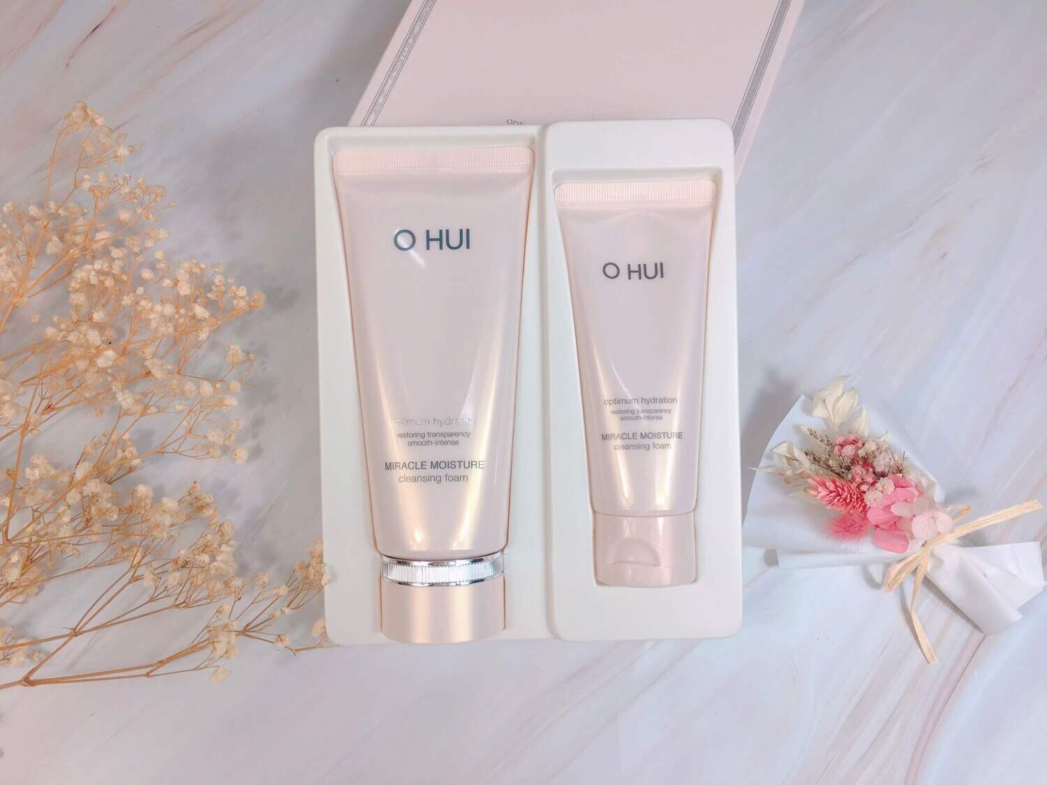 O HUI Miracle Moisture Cleansing foam Special Set