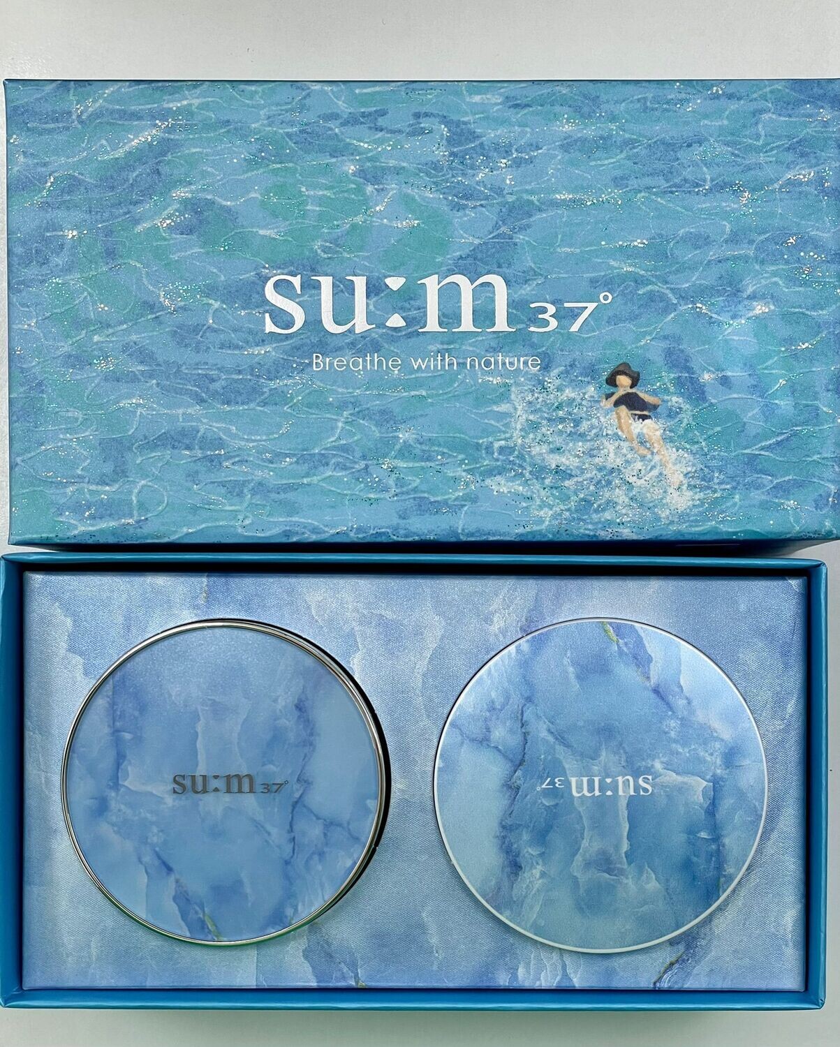 SU:M37 Water-full CC Cushion Perfect Edition Special Set 01 light beige