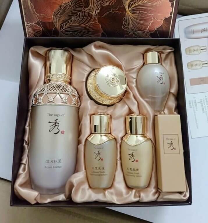 The saga of Xiu Repair Essence Special Set Package