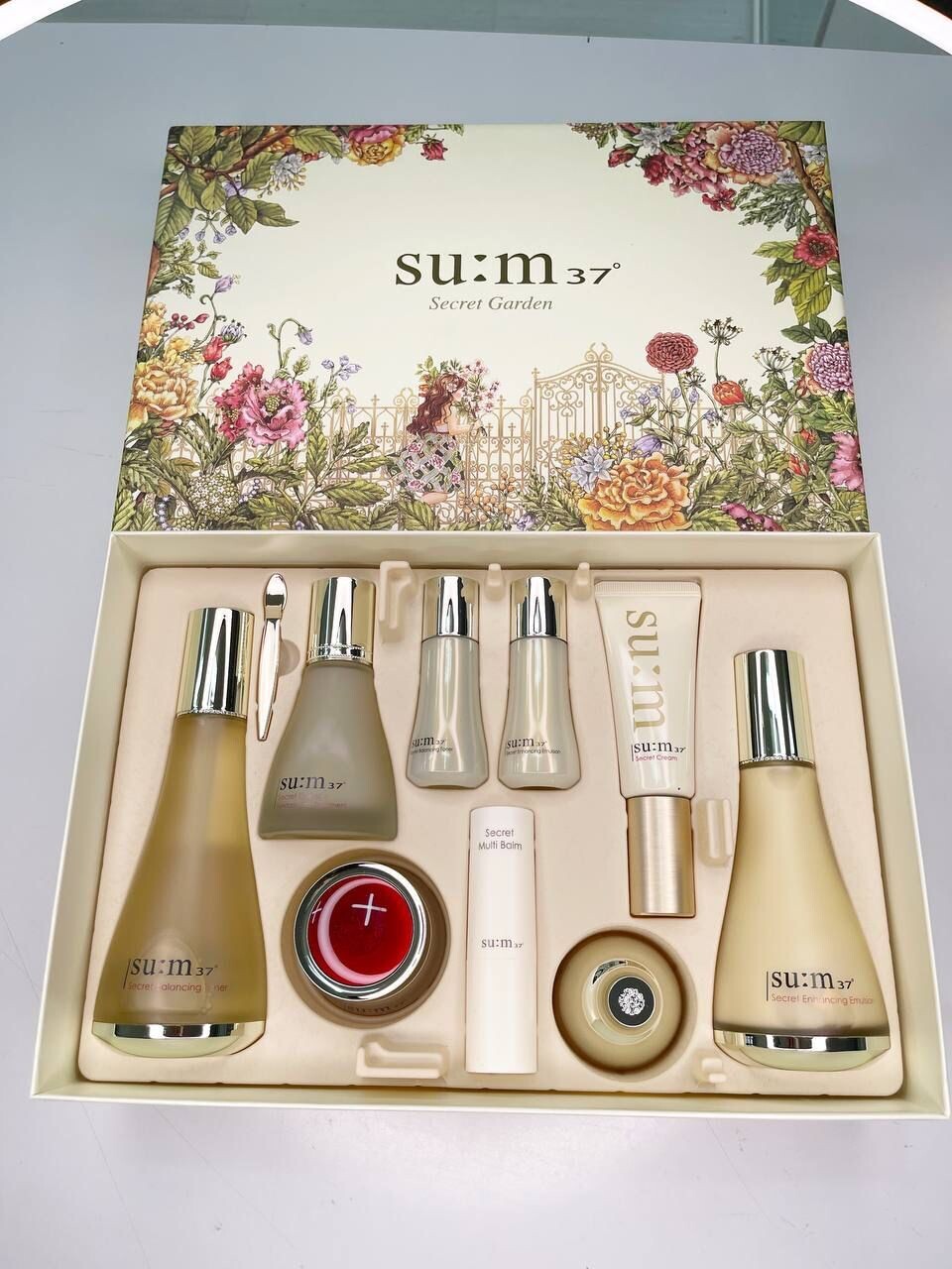 SU:M37 Secret Special Set 4pcs