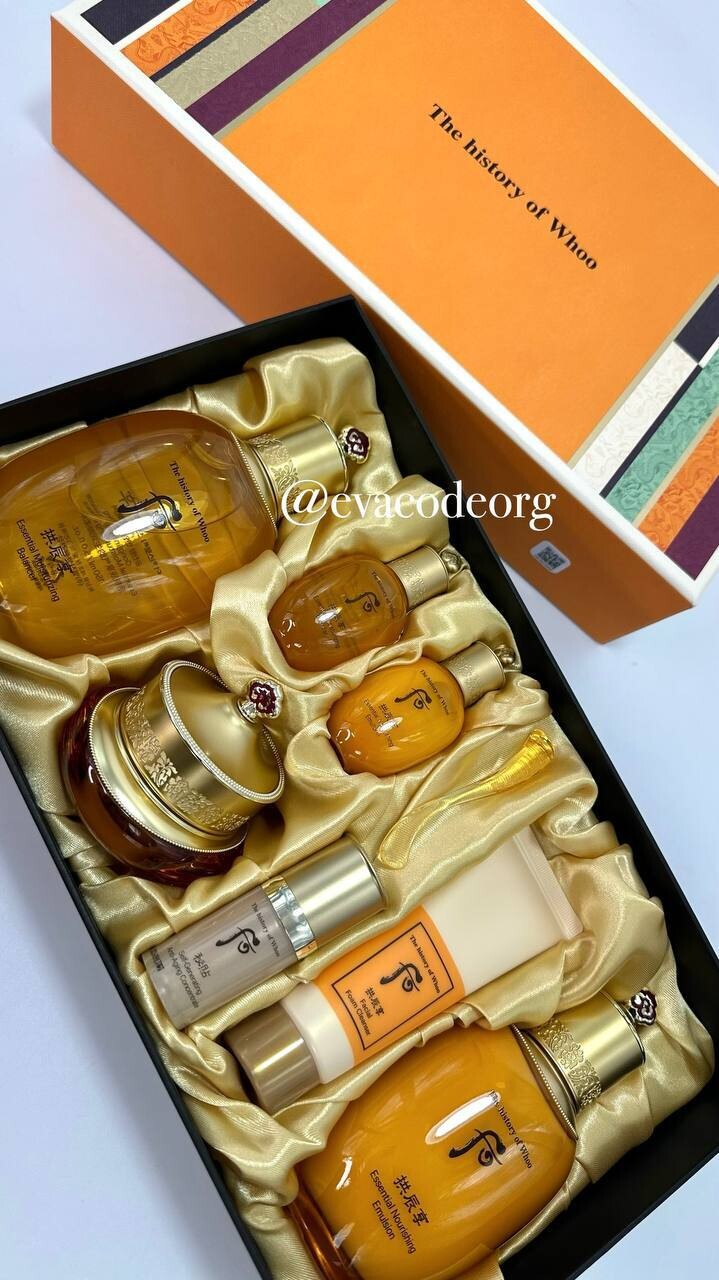 The history of Whoo Gongjinhyang 3pcs Special Set (вес 1410 гр)
