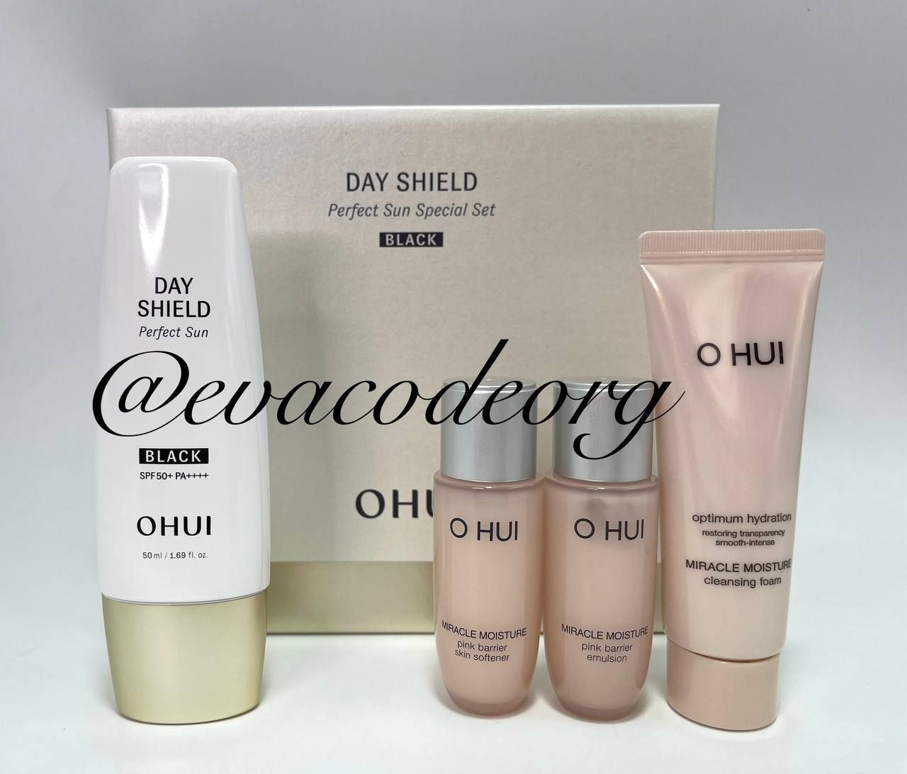 BLACK O HUI DAY SHIELD perfect sun black 50 ml Special Set SPF50+/PA++++ (вес 380 гр)