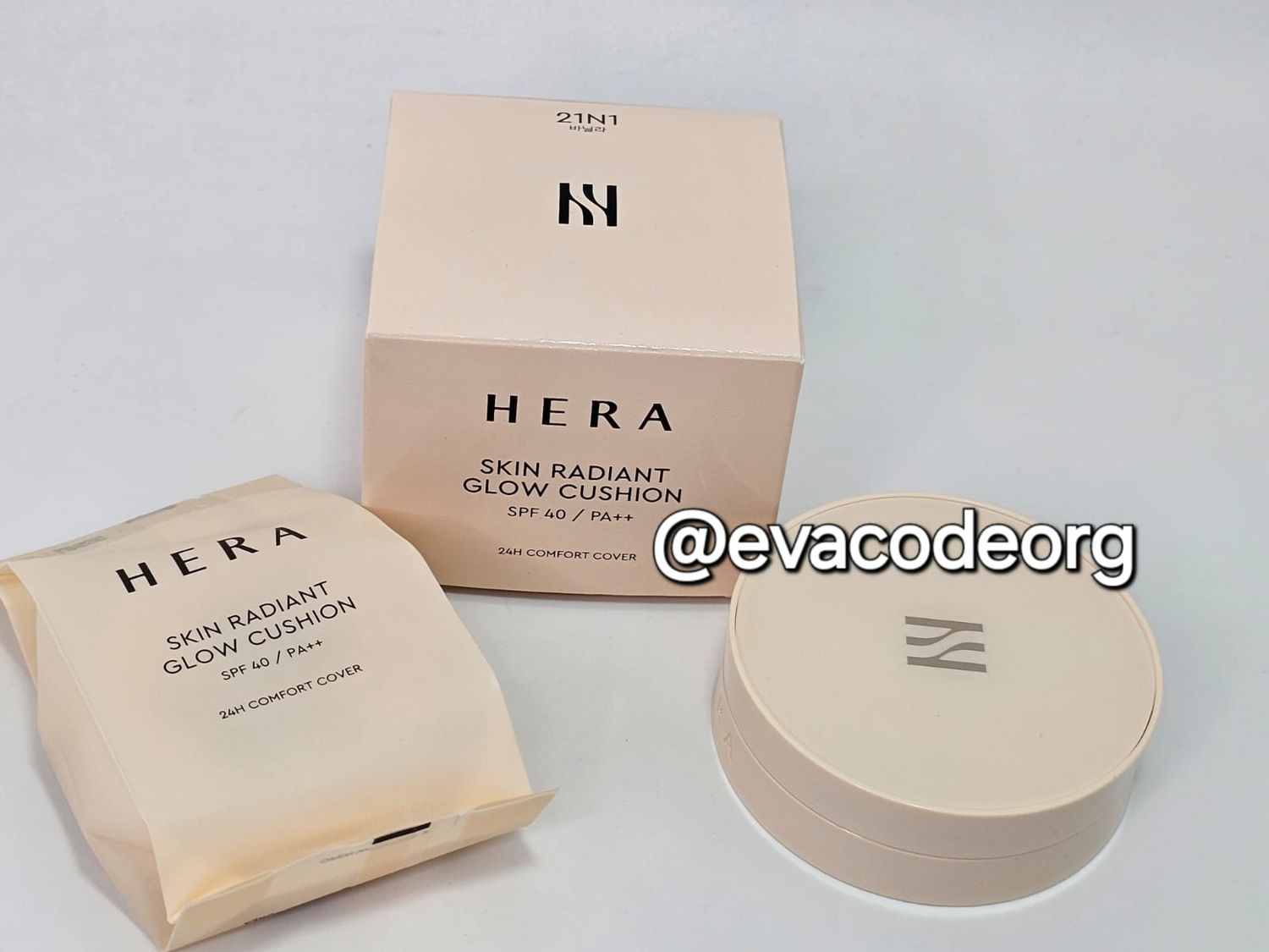 HERA Skin Radiant Glow cushion (130 гр)