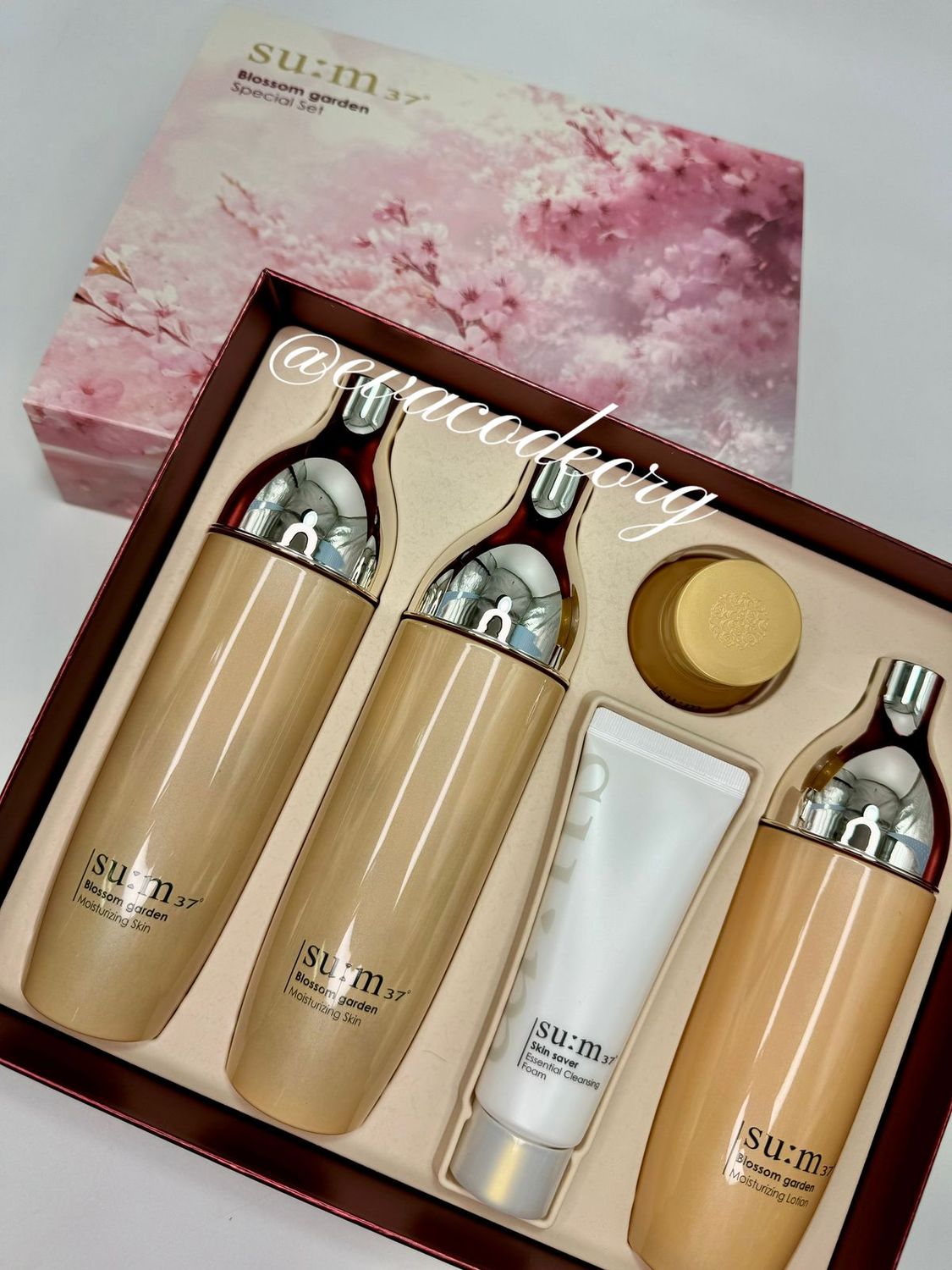SU:M37 Blossom Garden Special Set (вес 1200 гр)