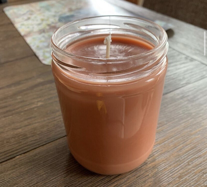 13oz Cinnamon Swirl Candle