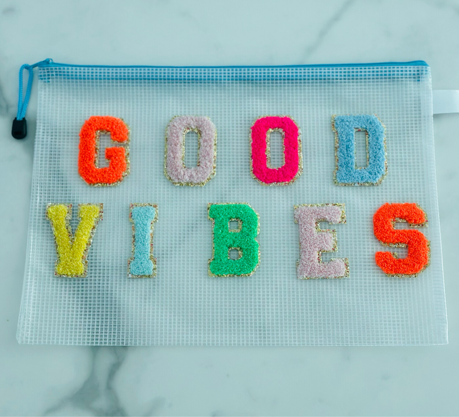 GOOD VIBES Zipper Bag