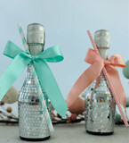 Disco Ball Mini Prosecco, Ribbon &amp; Straw Color: Mint