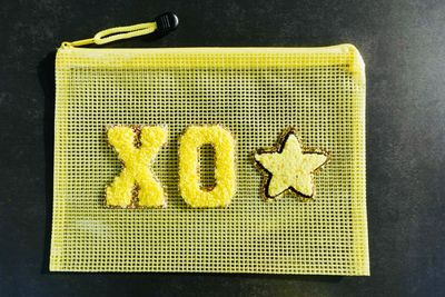 XO Zipper Bag
