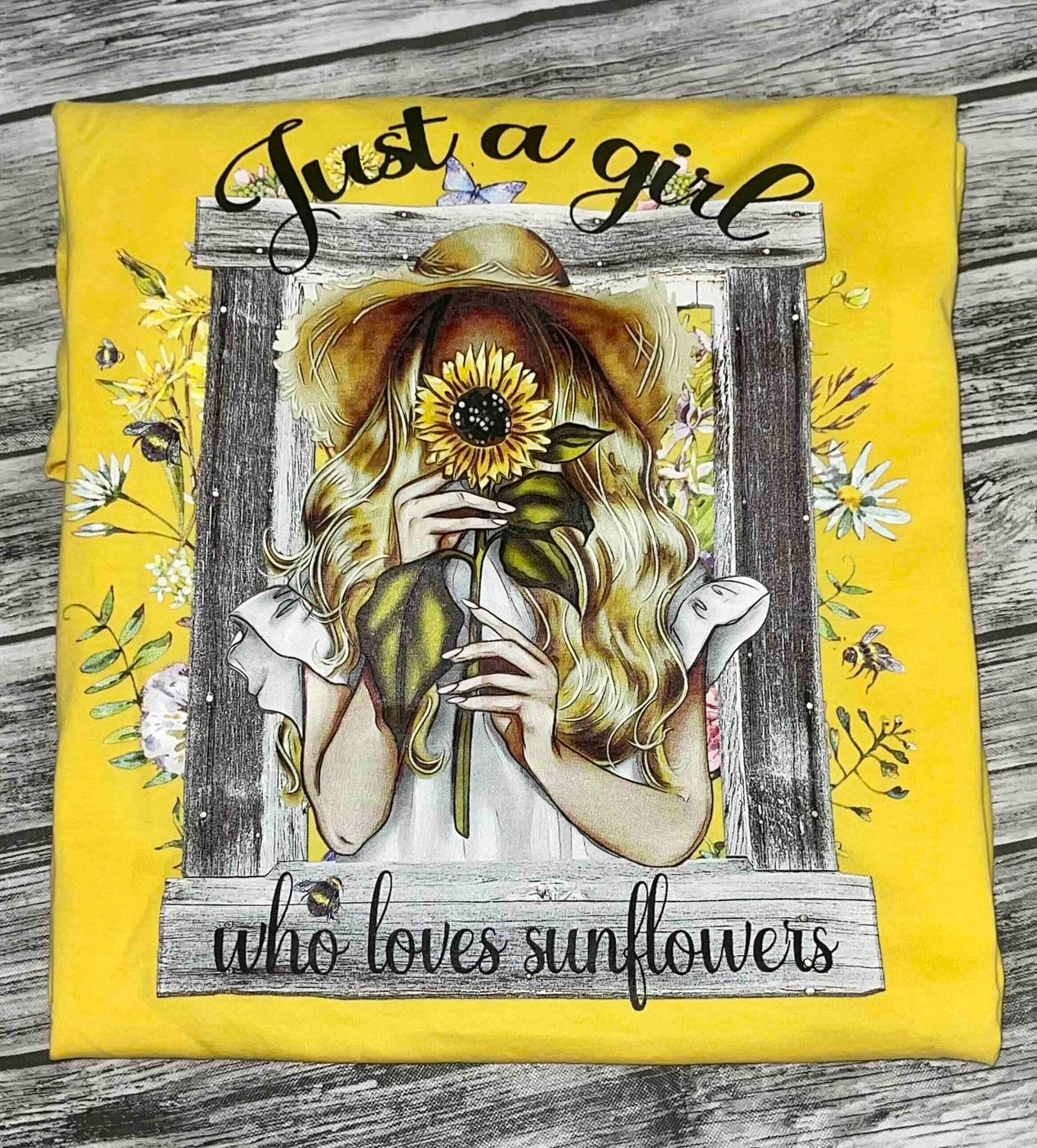 Just a girl who loves sunflowers