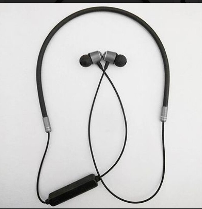 JPL mini duet wireless neckband ultra travel and sound.