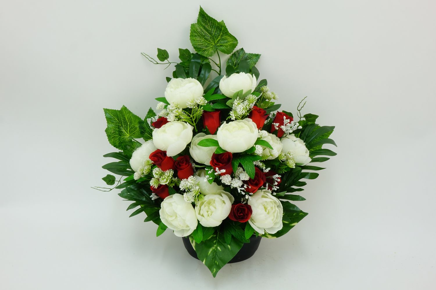 JARDINIÈRE DE PIVOINE, BOUTON DE ROSE, GYPSO, LIERRE