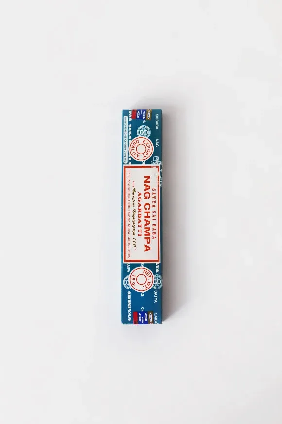BATONNETS ENCENS NAG CHAMPA 15G