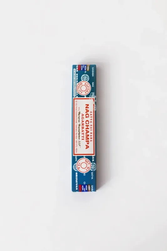 BATONNETS ENCENS NAG CHAMPA 15G