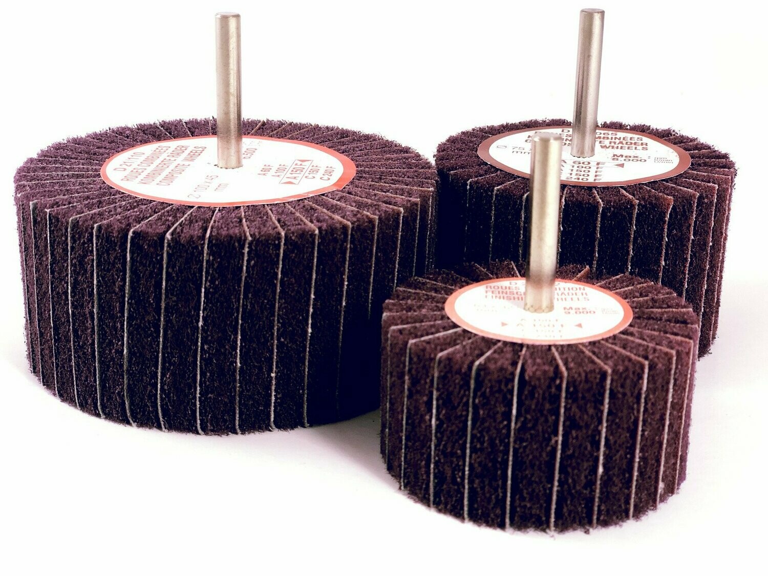 Composite type finishing wheels on shaft