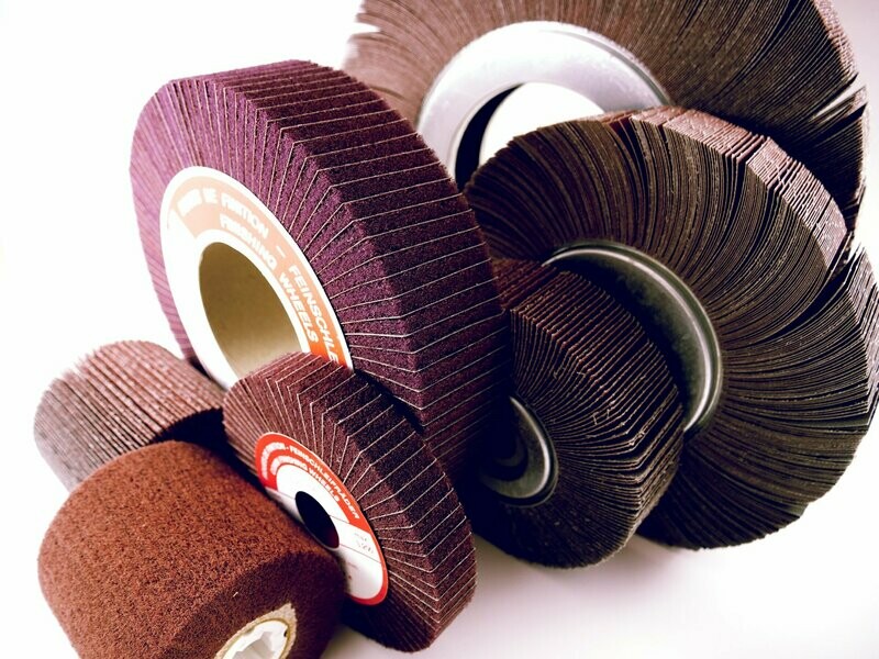 Roues avec alésage de finition combinées