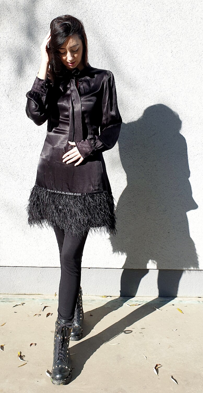 Simple - black dress