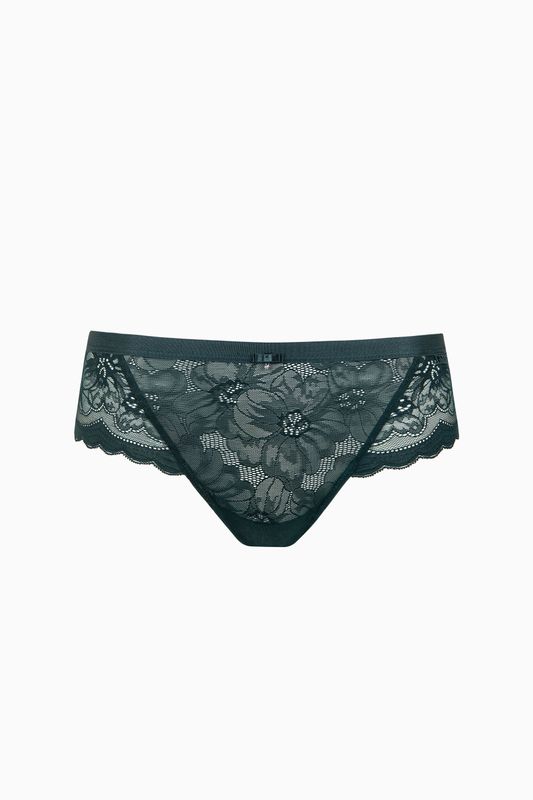 Lisca string Evelyn Lisca string Evelyn