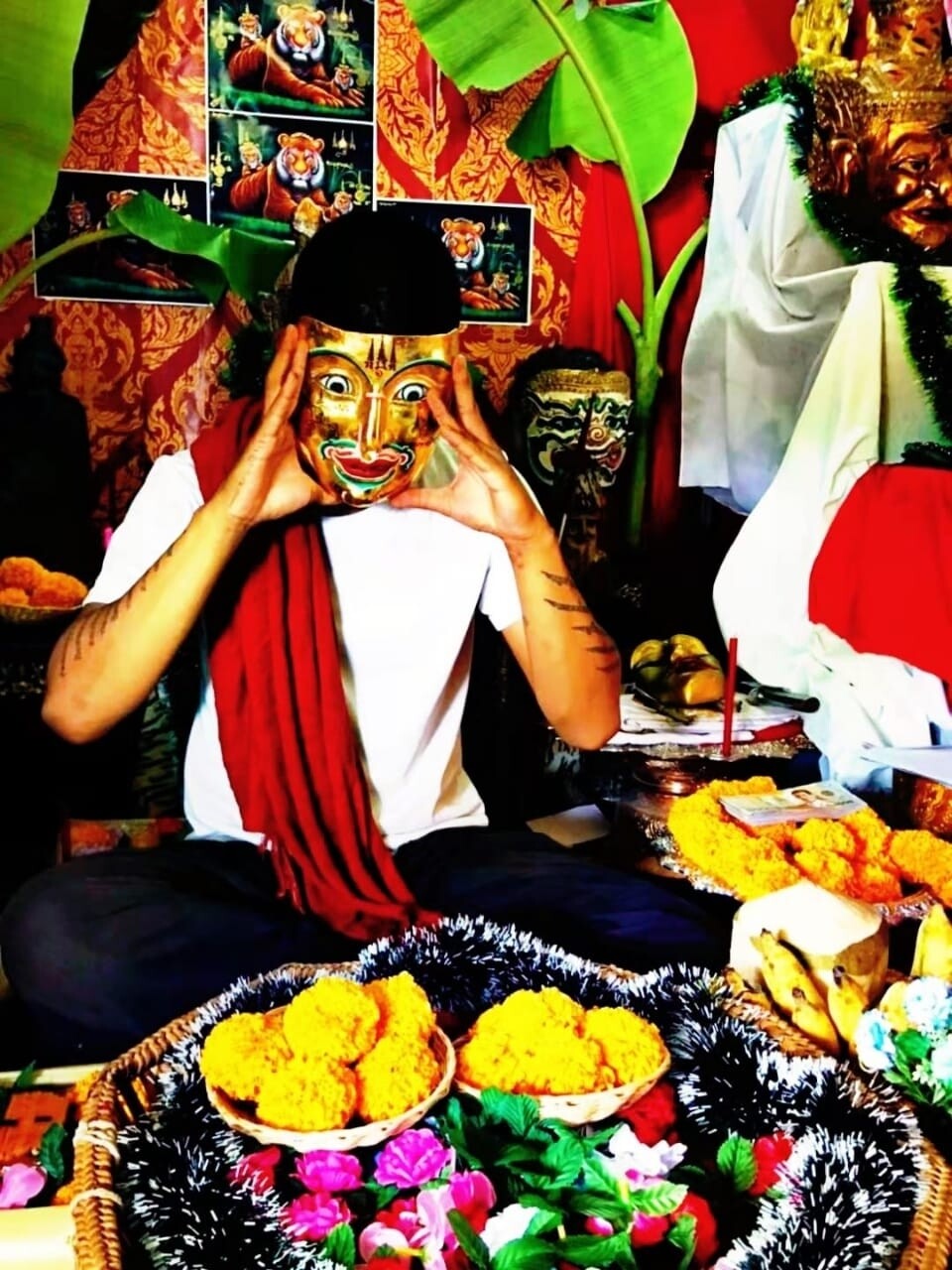 阿赞翔~金面娜娜通