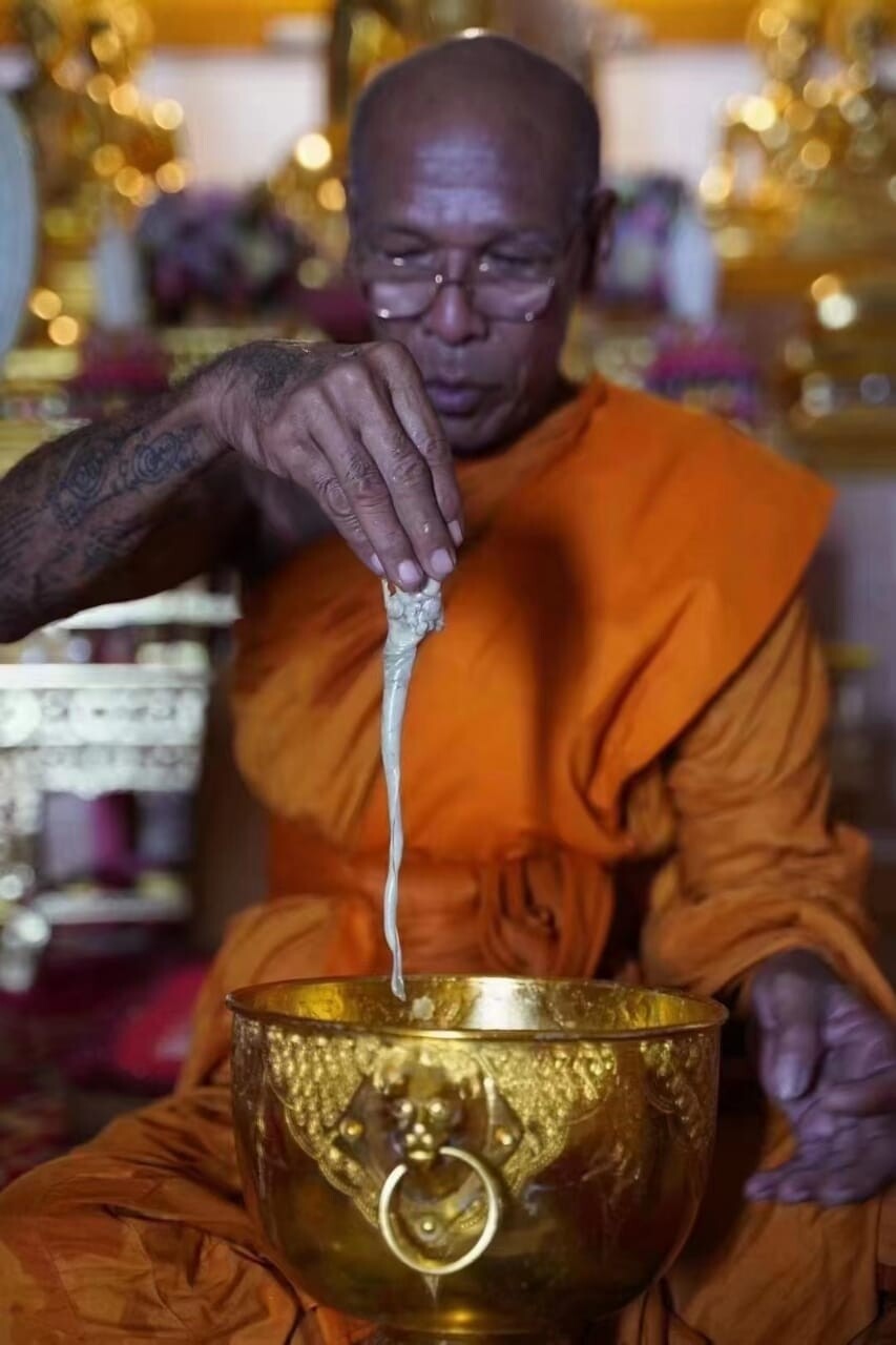 龙婆宋塔•圣手拉升蜡‬运招财法 ［每周六进行］