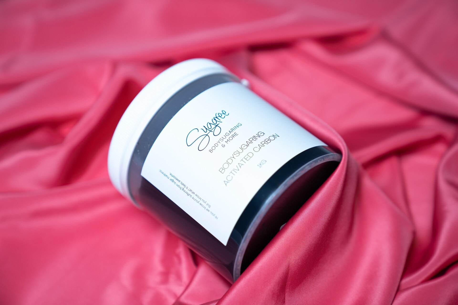 Carbon Infused Bodysugaring | Soft
