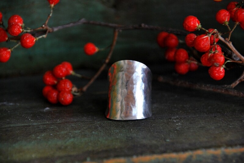 Spoon Round Cuff Ring