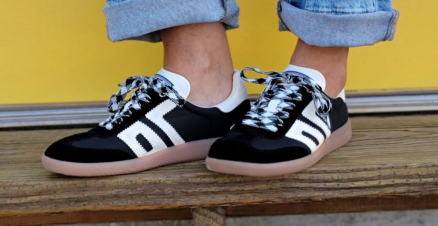 Back 70 Ghost Black Sneakers