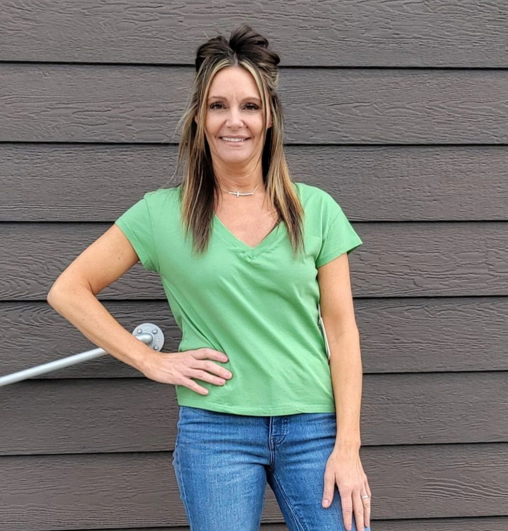 Z Supply Modern V Neck Tee Lawn