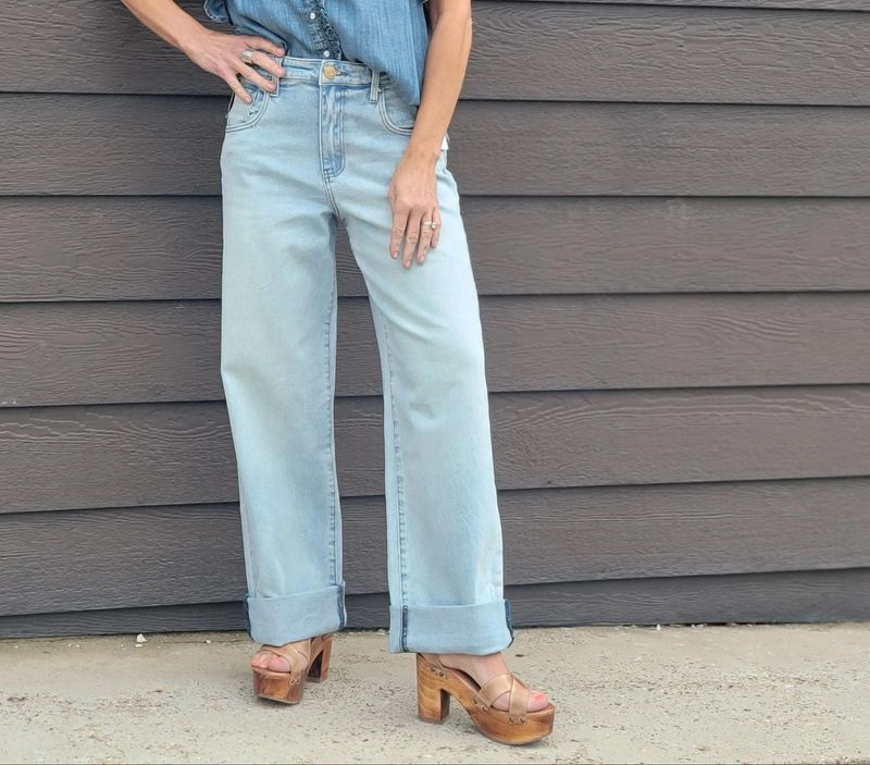 Kut High Rise Gwen Wide Leg