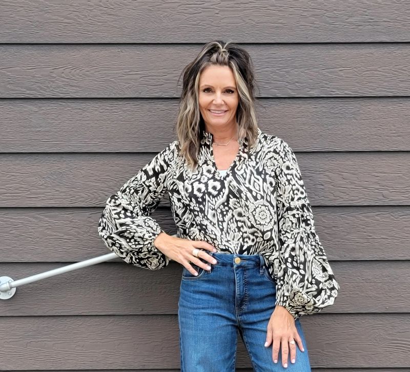 Elan Black Acorn Print Blouse