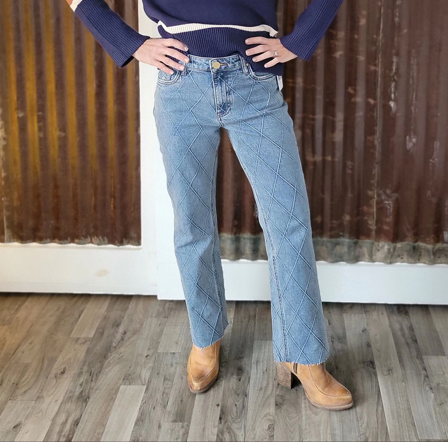 Kut Kelsey High Rise Ankle Flare Ablom