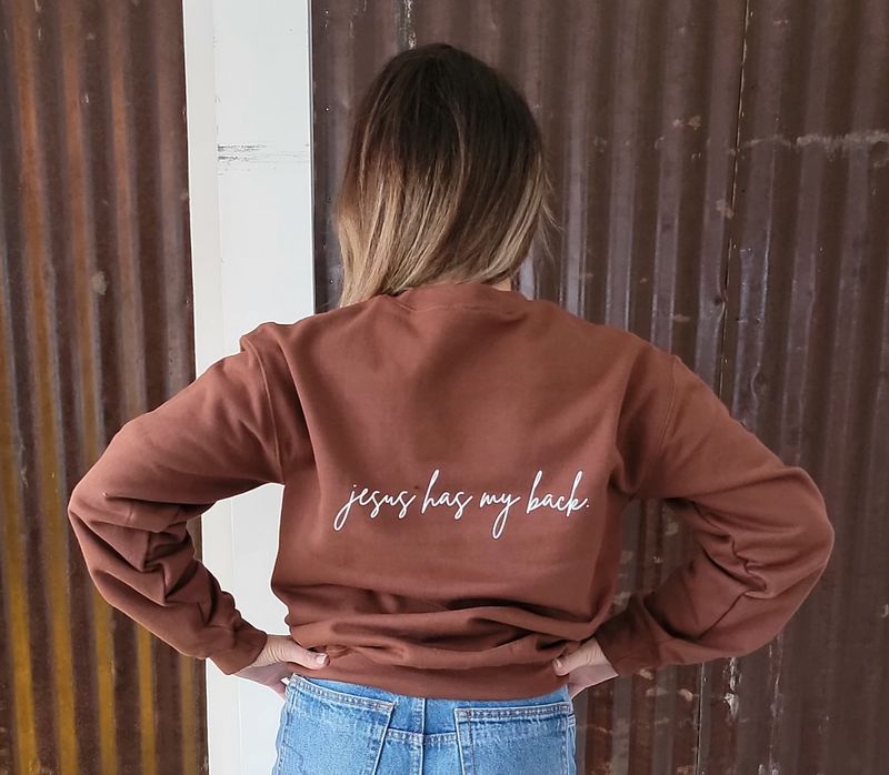 Jesus Has My Back Sweatshirt Cocoa