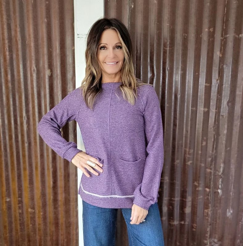 Tru Luxe Raglan Knit Top W/ Pockets Purple