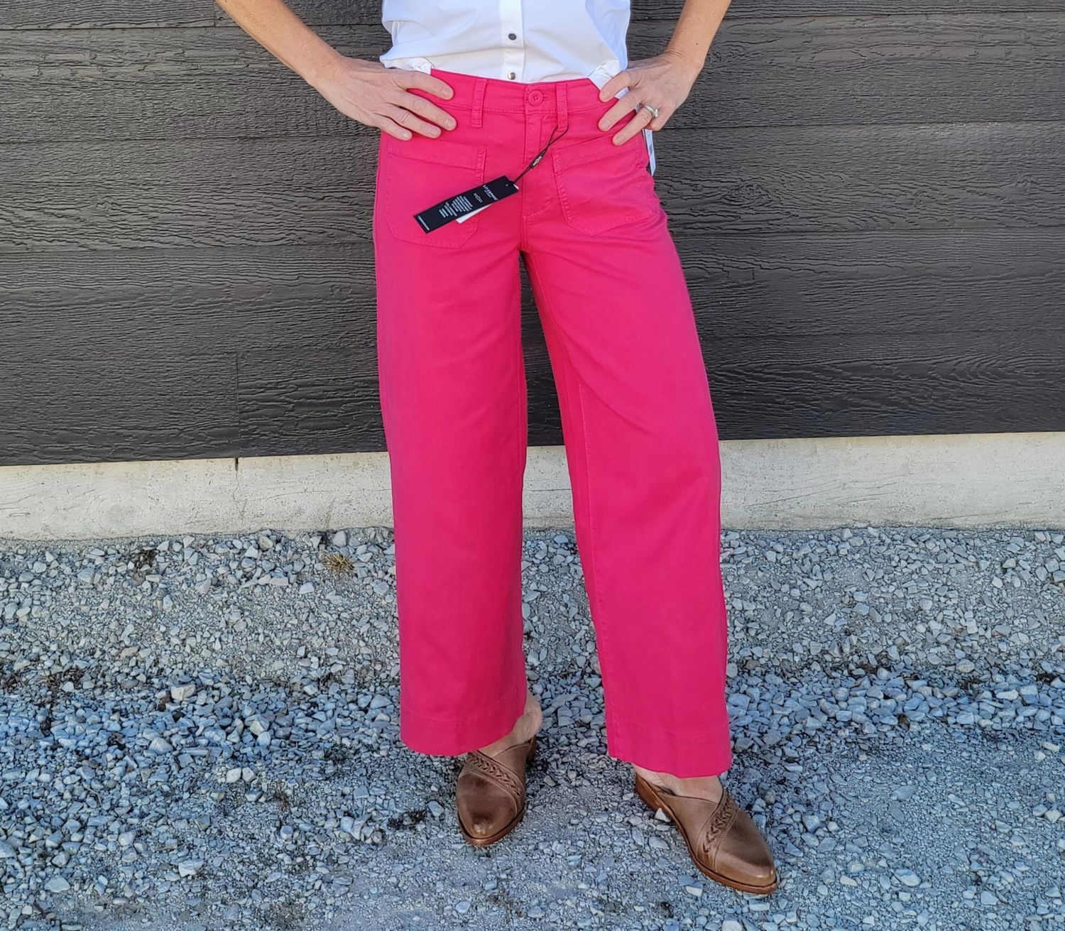 Liverpool Crop Wide Leg With Patch Pockets Diva Pink