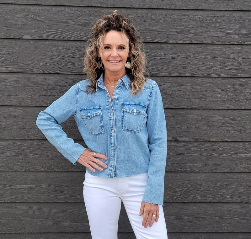 Kut Posey Long Sleeve Denim Shirt With Frayed Hem Kut Posey Long Sleeve Denim Shirt With Frayed Hem