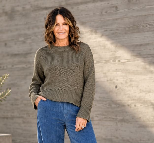 Elan Lt Olive Sweater Crew Open Knit Elan Lt Olive Sweater Crew Open Knit