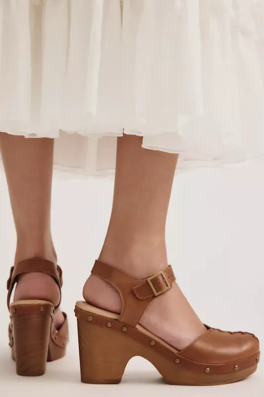 Free People Doubs Clog Tan Free People Doubs Clog Tan