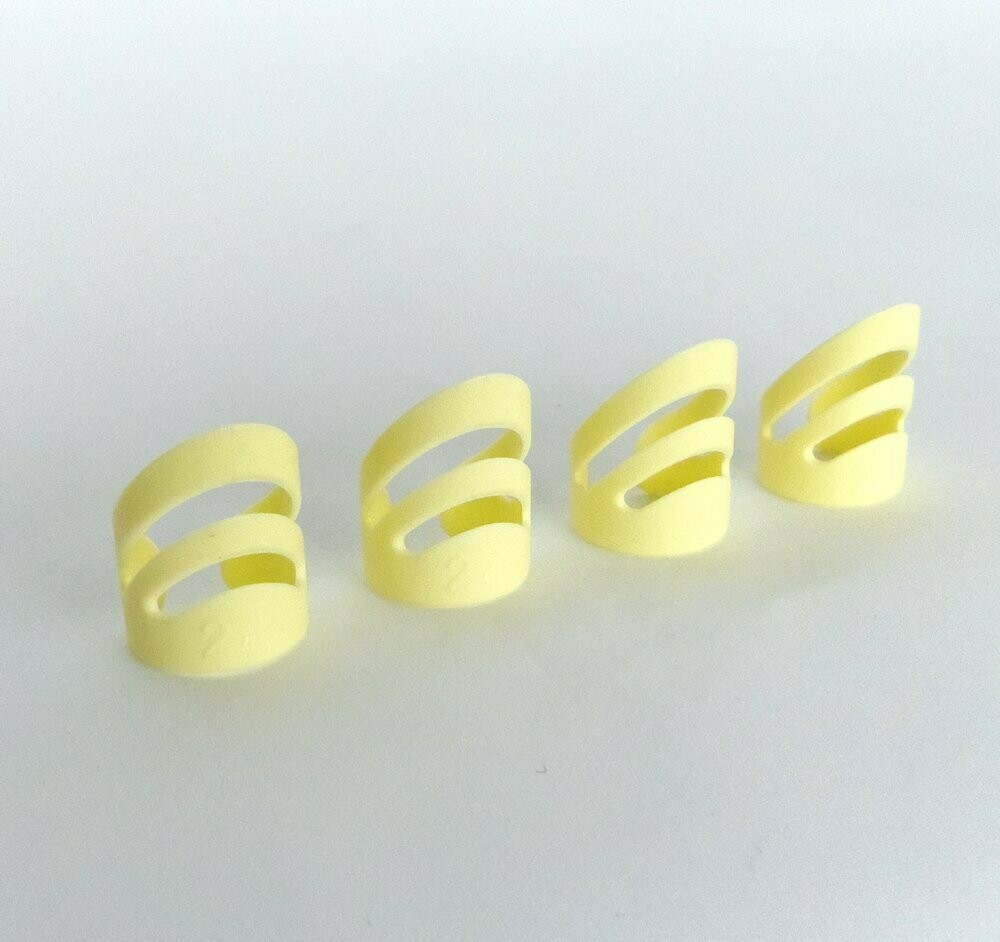 ALASKA STYLE PICKS EXTRA LARGE SET OF 4 PLASTIC FINGER PICK PLECTRUMS (19mm+) GPAFXL