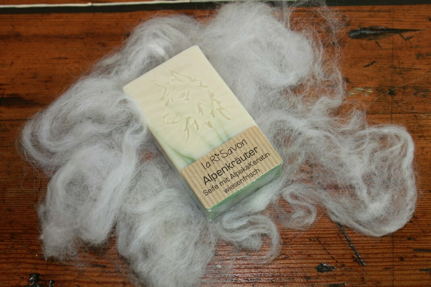 Alpakaseife mit Keratin "Alpenkräuter"