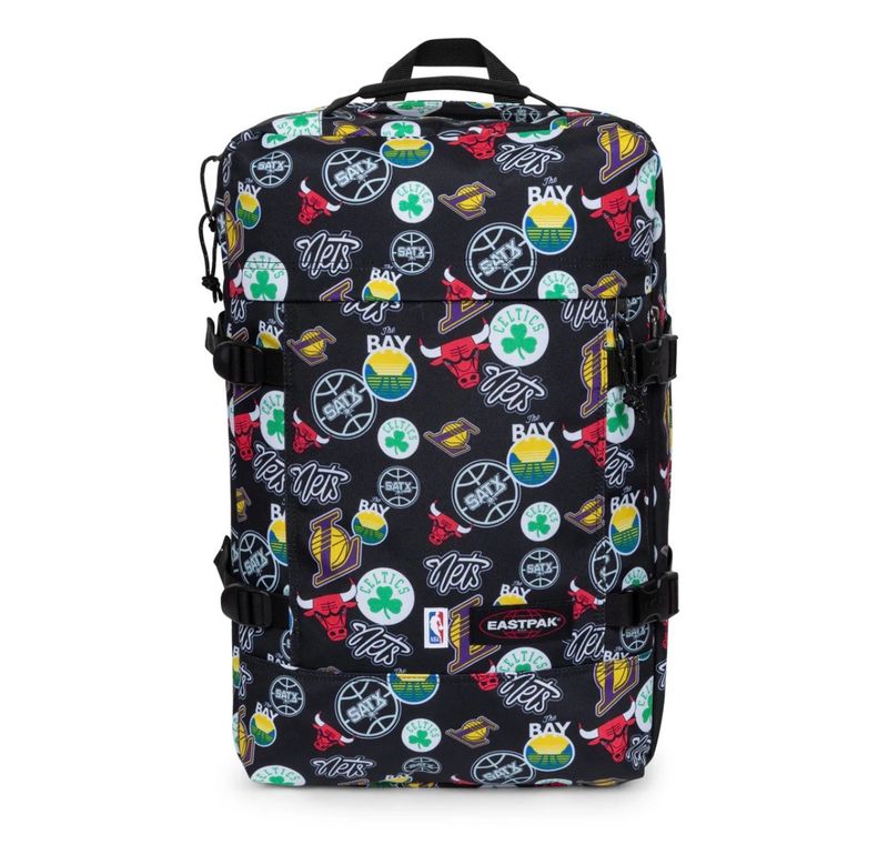 Mochila maleta de mano Eastpak NBA