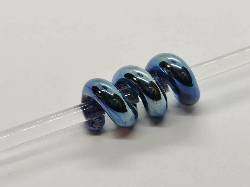 Spiral-PERLE IRISBLAU für Lederband