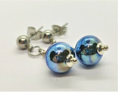 Ohrhänger KUGEL iris-blau - aus Glas und Edelstahl
