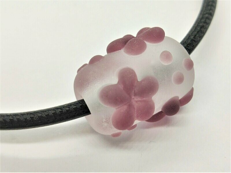 PERLE "Flower" satiniert für Lederband