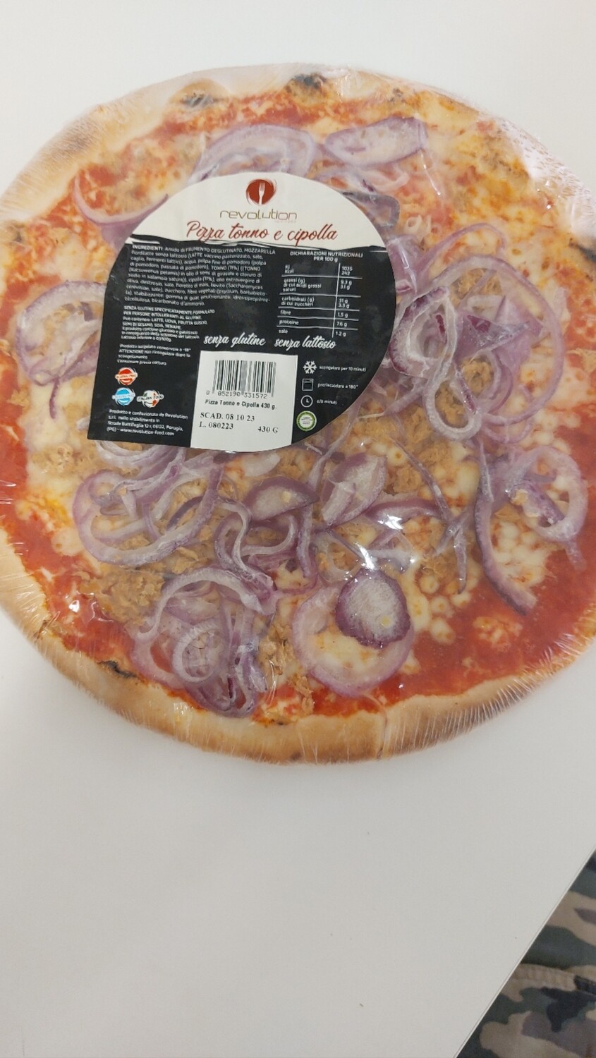 Revolution Pizza Tonno e Cipolla